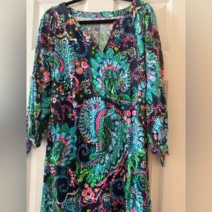 Lily Pulitzer- Vibrant Floral V-Neck Dress